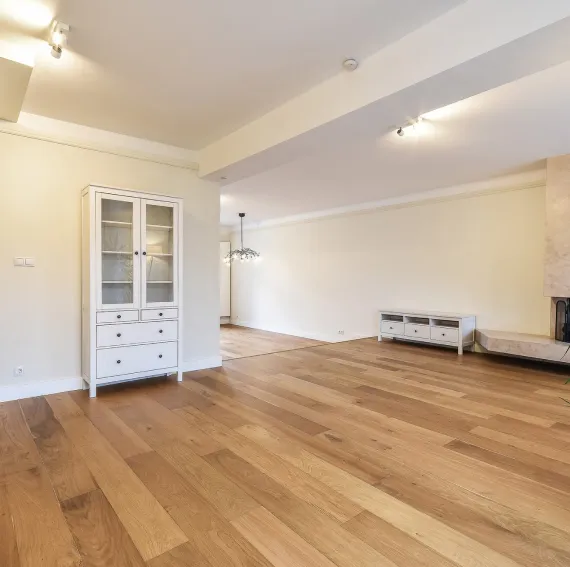 hardwood-floor-cleaning-image